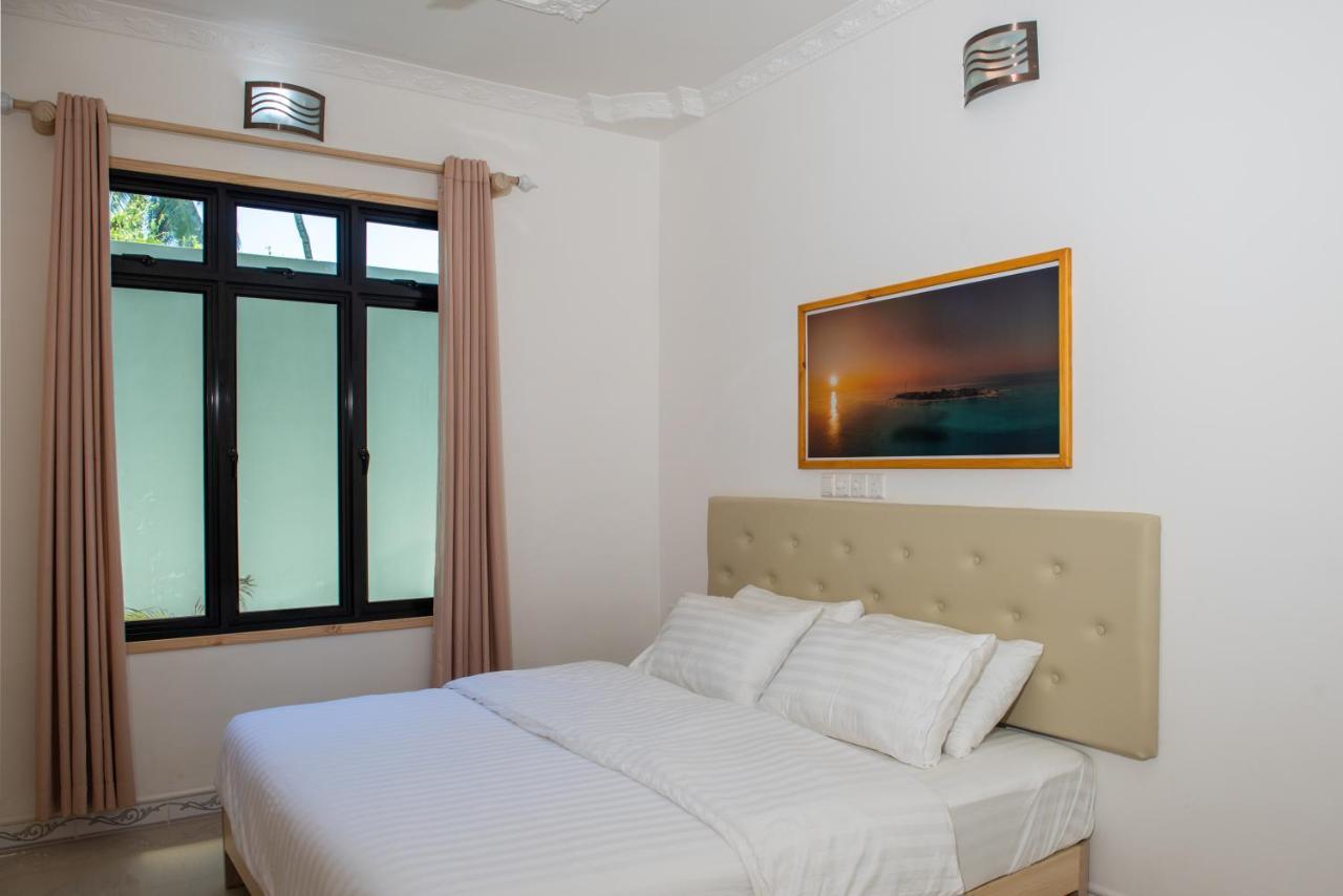 Rushkokaa Beach Villa Fulidhoo Exterior photo